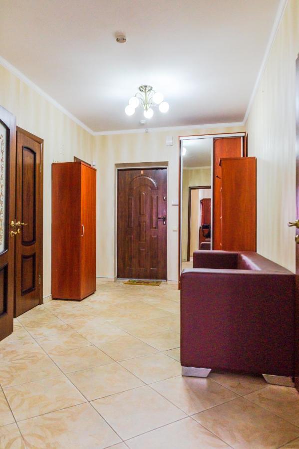 Квартиры По Улице Феодосийская, 1-А Kiew Exterior foto